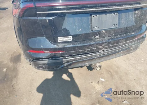 2024 Lincoln Nautilus Reserve z USA, uszkodzony, nr VIN 5LMPJ8K44RJ847968